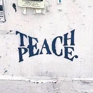 Meet your Posher, Dee